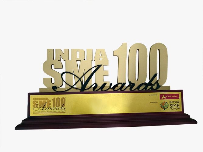 India SME 100 Award Trophy